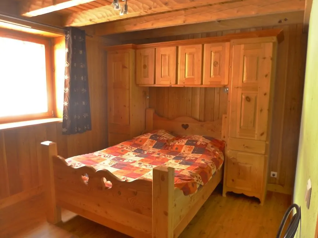 Chalet Les Lioues Apartment Sollieres-Sardieres