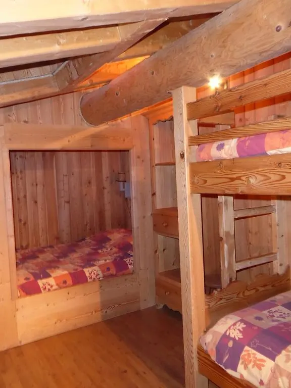 Chalet Les Lioues Apartment Sollieres-Sardieres