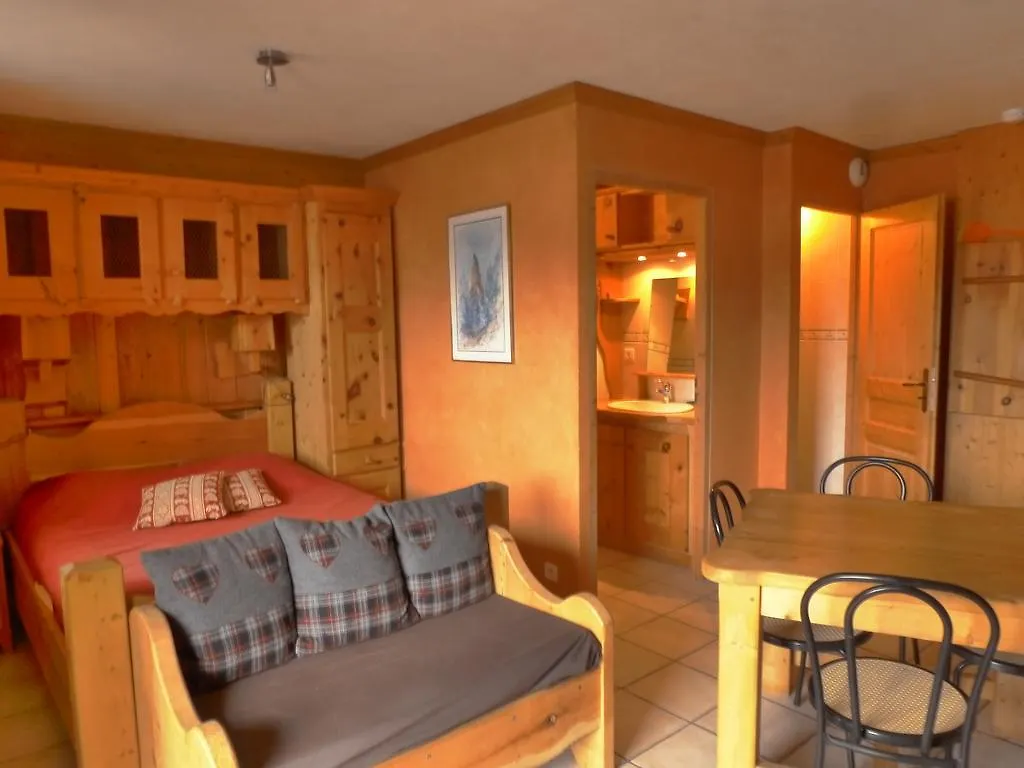 Chalet Les Lioues Apartment Sollieres-Sardieres