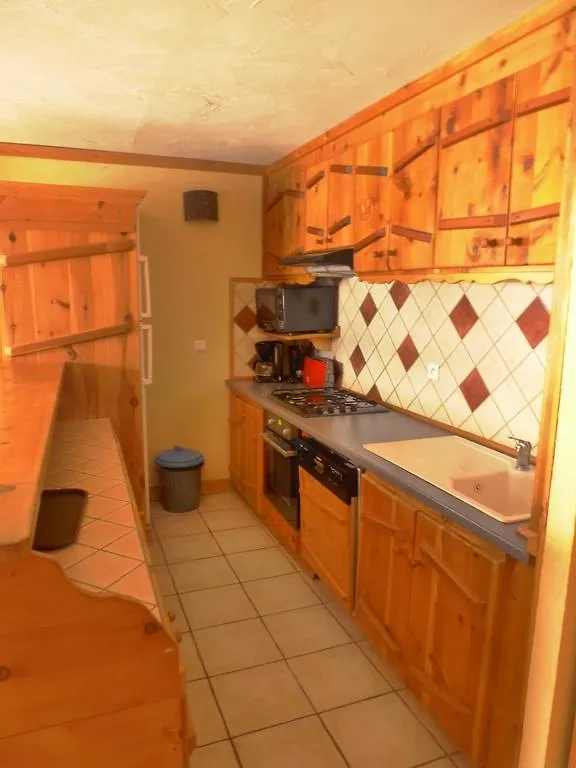 Chalet Les Lioues Apartment Sollieres-Sardieres France