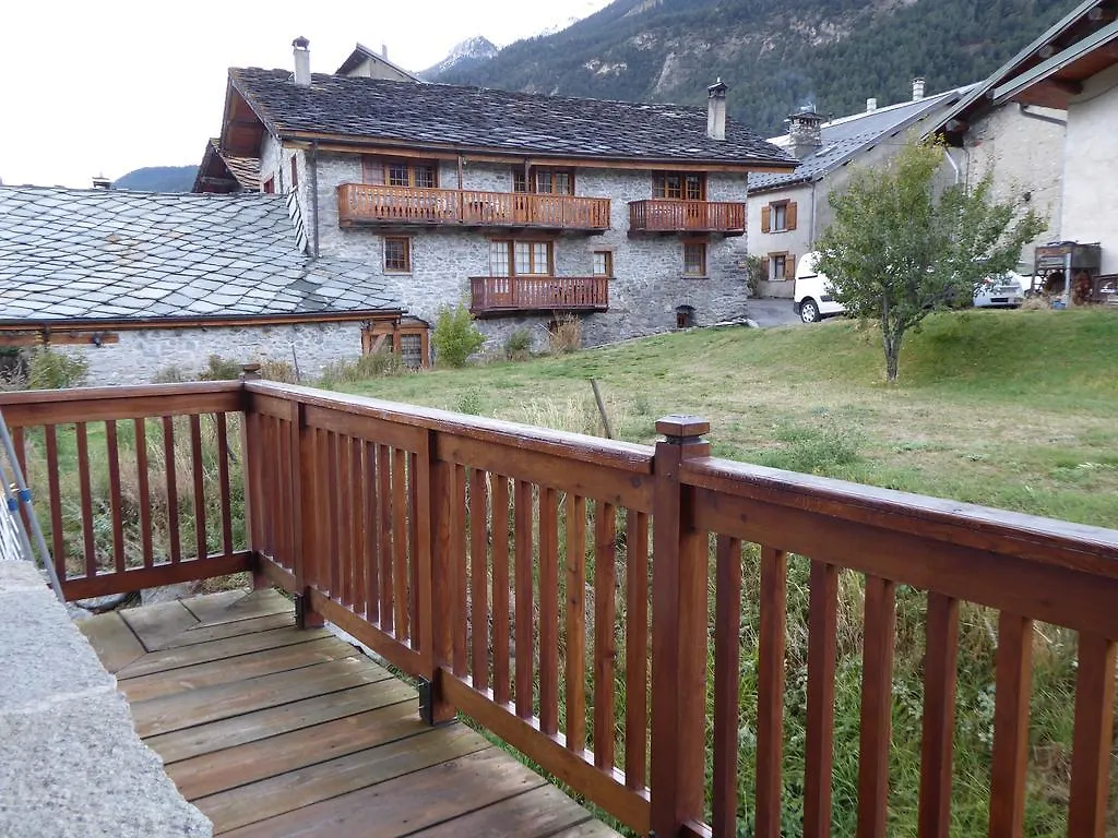 Chalet Les Lioues Apartment Sollieres-Sardieres