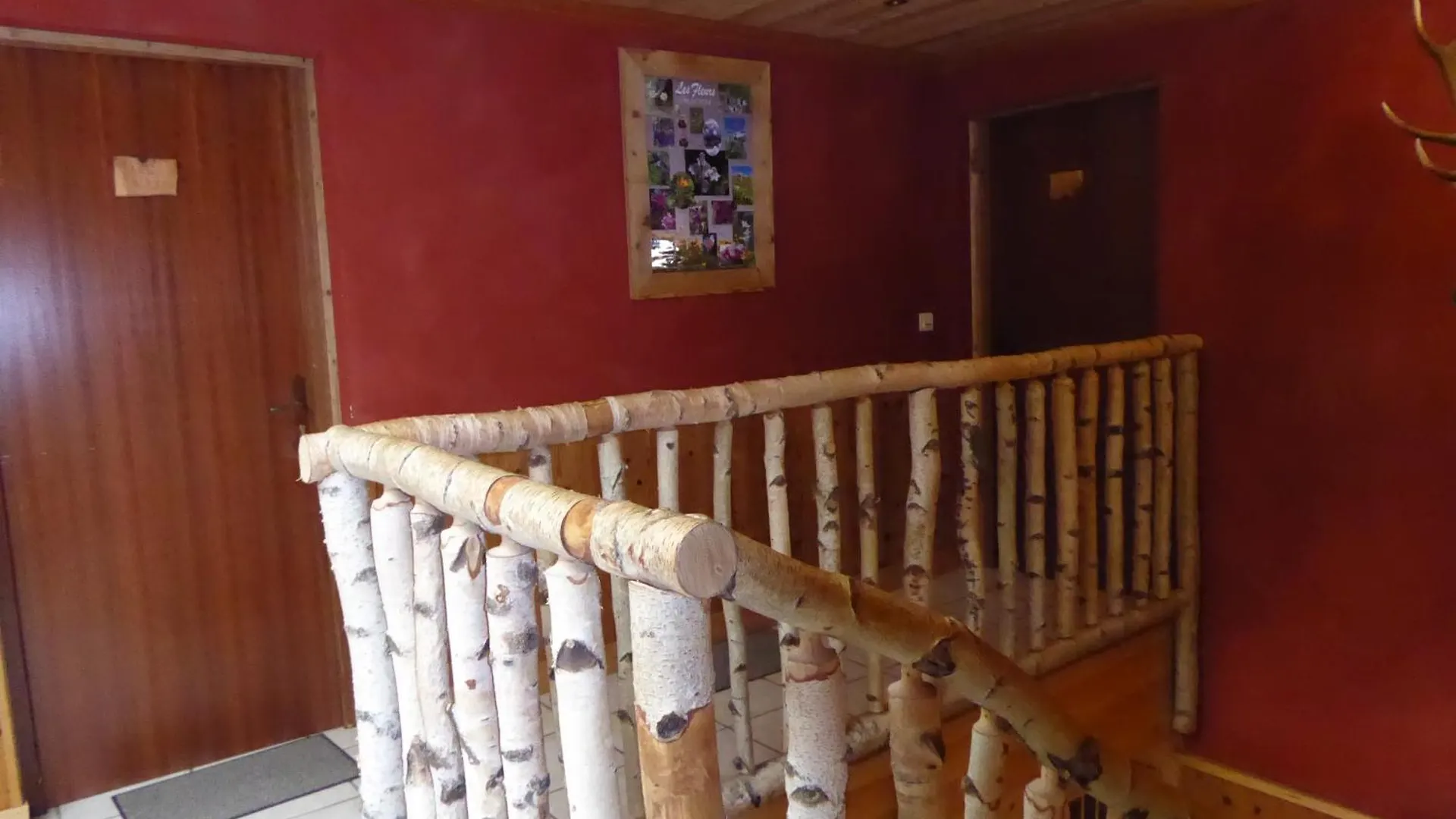 Chalet Les Lioues contacts