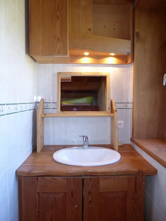 Chalet Les Lioues Apartment Sollieres-Sardieres 0*,  France